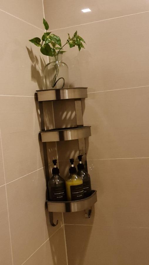 Luxe Bonifacio Global City Taguig Uptown Condo Hotel 1 Bedroom Suite Екстер'єр фото
