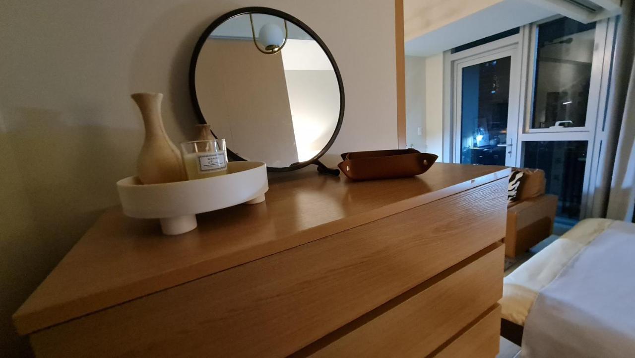 Luxe Bonifacio Global City Taguig Uptown Condo Hotel 1 Bedroom Suite Екстер'єр фото