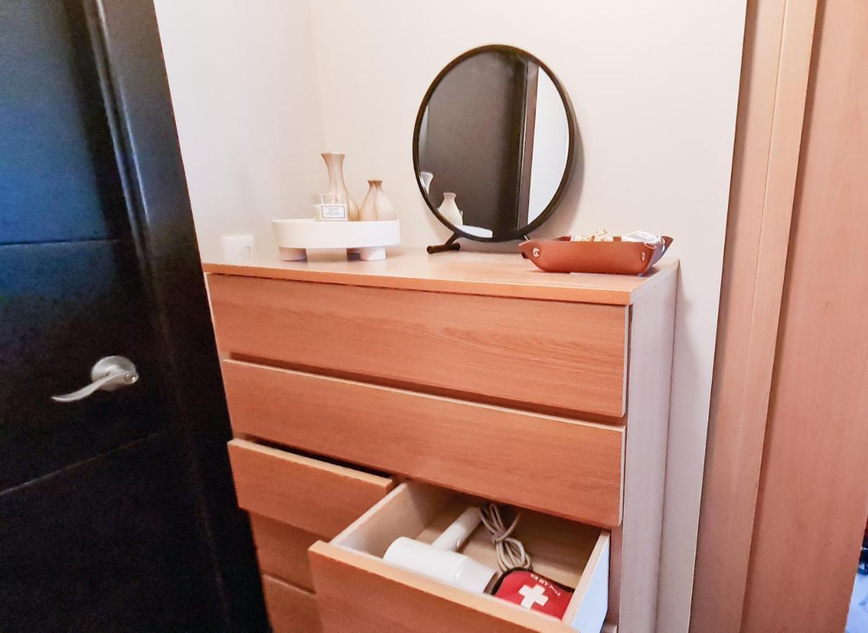 Luxe Bonifacio Global City Taguig Uptown Condo Hotel 1 Bedroom Suite Екстер'єр фото